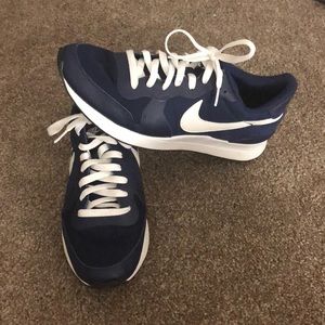 Nike Internationalist LT17